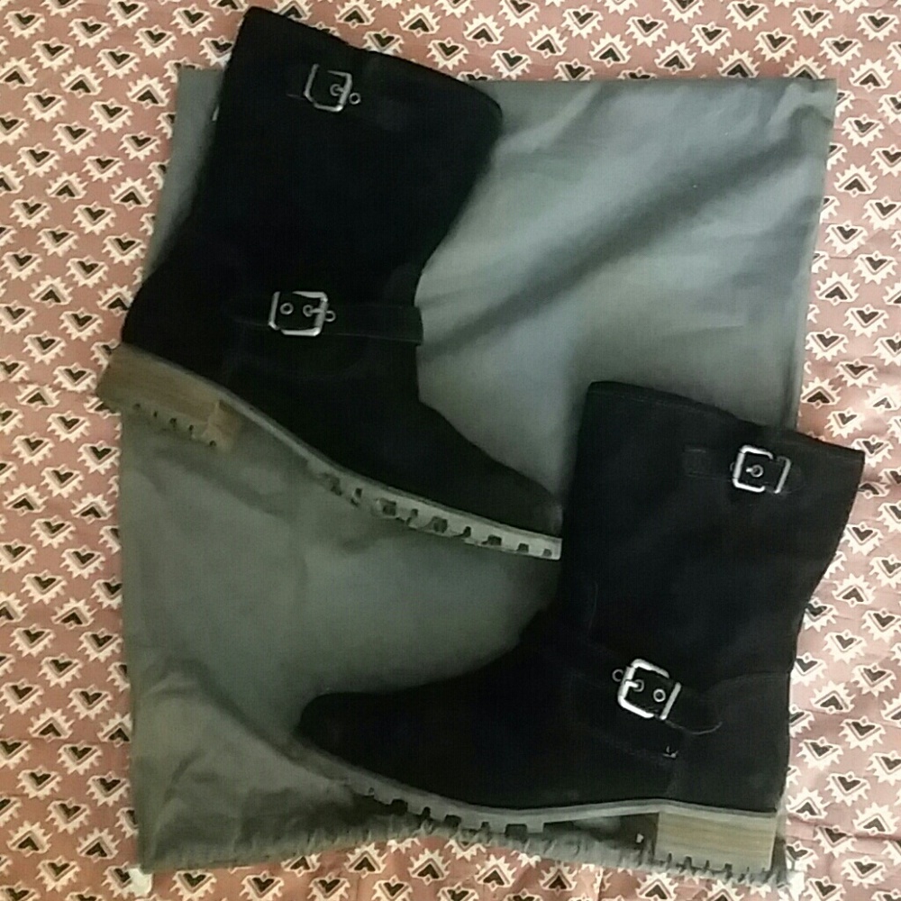 Suede moto boots